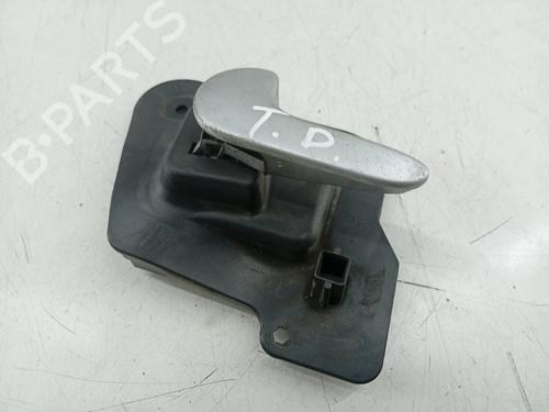 Højre bagtil invendig håndtag OPEL MERIVA A MPV (X03) 1.3 CDTI (E75) (69 hp) 29726109