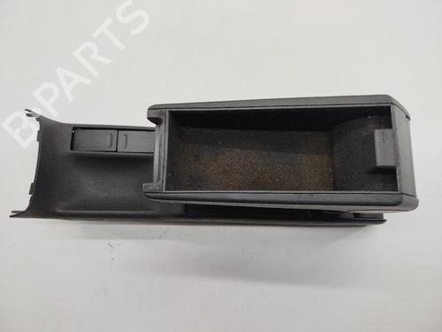 Used Armrest / Center console AUDI A4 B5 Avant (8D5) 1.9 TDI (110 hp) 31254135