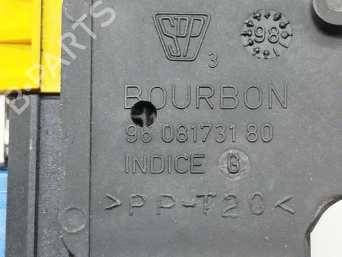 Caja reles / fusibles PEUGEOT 106 II (1A_, 1C_) 1.0 i | BP29749308E1 