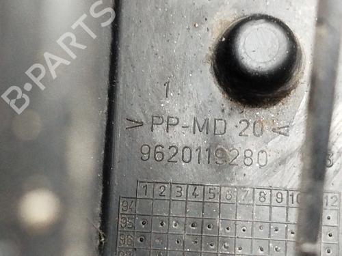 Caja reles / fusibles PEUGEOT 106 II (1A_, 1C_) 1.0 i | BP29749308E1 