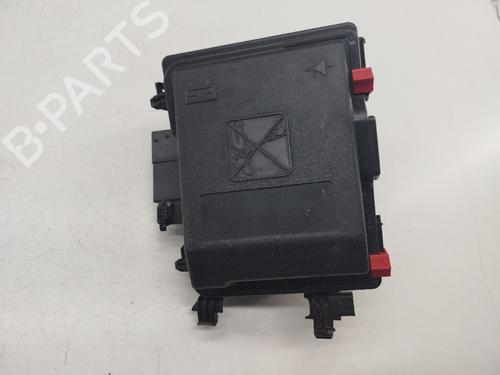 Sikringsdåse PEUGEOT 308 II (LB_, LP_, LW_, LH_, L3_) [2013-2021]  29806593