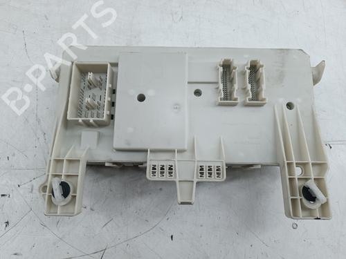 Used Fuse box VOLVO C30 (533) [2006-2013]  29808708