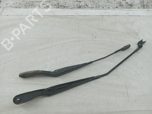 Used Front windshield wiper arm VOLVO C30 (533) [2006-2013]  29811853