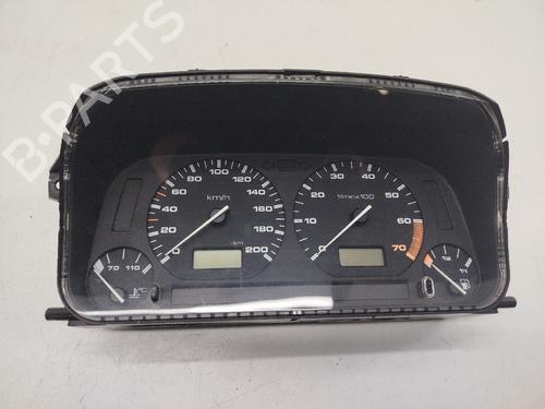 Used Instrument cluster VW POLO III (6N1) 45 1.0 (45 hp) 29811865