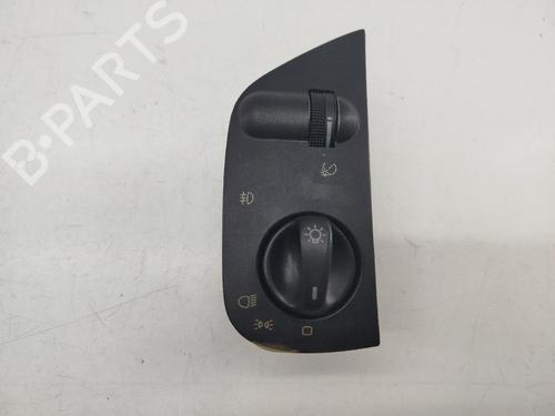 Used Headlight switch VW POLO III (6N1) 45 1.0 (45 hp) 29811871