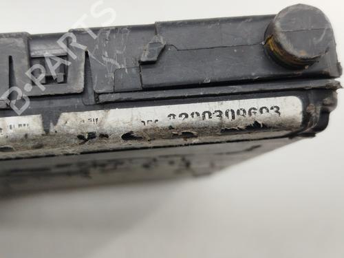 Fuse box RENAULT GRAND SCÉNIC II (JM0/1_) 1.6 | BP29824895E1