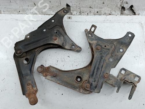 Used Right front suspension arm FORD KA (RB_) [1996-2008]  29860512