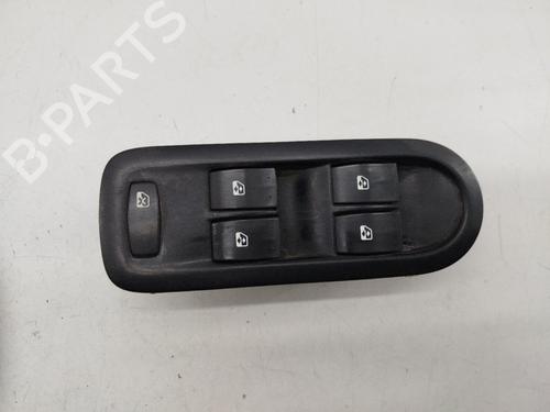 Used Left front window switch RENAULT GRAND SCÉNIC II (JM0/1_) 1.6 (113 hp) 29867662