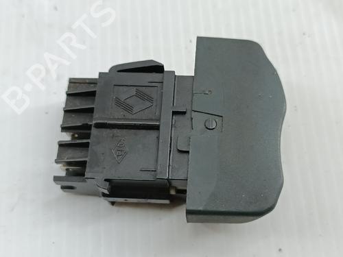 Armaturenbrett RENAULT MEGANE I (BA0/1_) 1.9 dTi (BA08, BA0N) | BP29921477C46 