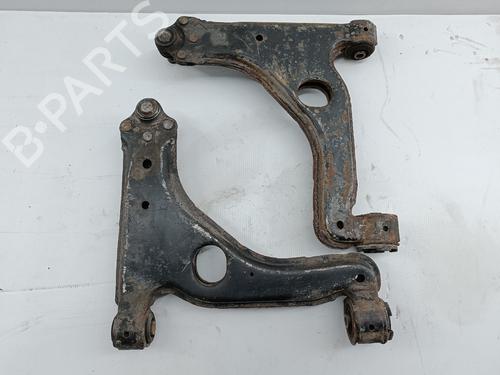 Used Right front suspension arm OPEL ASTRA H Estate (A04) 1.4 (L35) (90 hp) 29921494