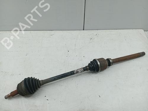 Used Right front driveshaft PEUGEOT 5008 II (MC_, MJ_, MR_, M4_) [2016-2025]  29925171