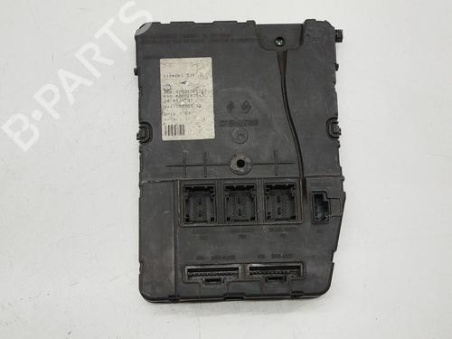 Fuse box RENAULT MEGANE II (BM0/1_, CM0/1_) 1.5 dCi (BM0F, BM0T, BM2B, CM0F, CM0T) | BP29957684E1