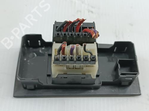 Used Left front window switch FIAT PUNTO (176_) 55 1.1 (54 hp) 29957700