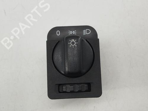 Used Headlight switch OPEL CORSA B (S93) 1.5 D (F08, F68, M68) (50 hp) 29970933