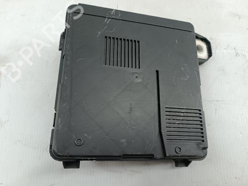 Used Fuse box RENAULT MEGANE II (BM0/1_, CM0/1_) 1.5 dCi (BM0F, BM0T, BM2B, CM0F, CM0T) (82 hp) 29973606