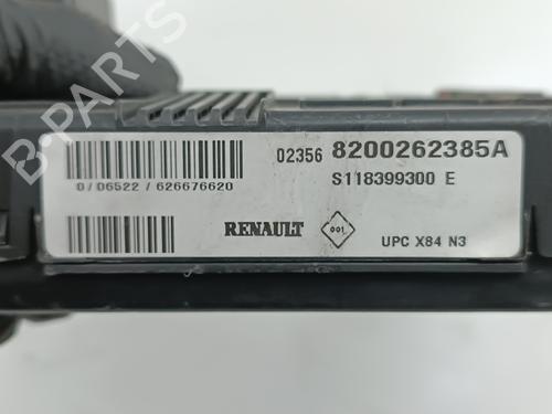 Fuse box RENAULT MEGANE II (BM0/1_, CM0/1_) 1.5 dCi (BM0F, BM0T, BM2B, CM0F, CM0T) | BP29973606E1