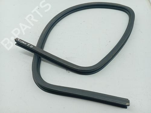 Left front door FORD KA (RB_) | BP29978285C2