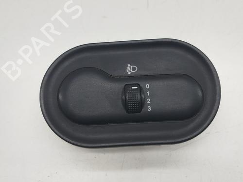 Used Left headlight DAEWOO LANOS (KLAT) 1.3 (75 hp) 29979753