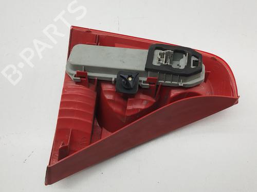 Feu arrière droit RENAULT CLIO II (BB_, CB_) 1.2 16V (BB05, BB0W, BB11, BB27, BB2T, BB2U, BB2V, CB05,... | BP29983639C35