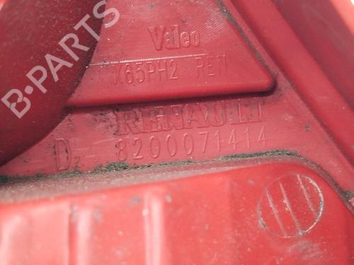 Feu arrière droit RENAULT CLIO II (BB_, CB_) 1.2 16V (BB05, BB0W, BB11, BB27, BB2T, BB2U, BB2V, CB05,... | BP29983639C35