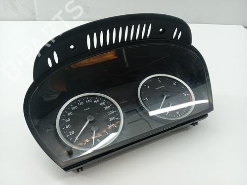 Used Instrument cluster BMW 5 Touring (E61) 530 d (218 hp) 30077910