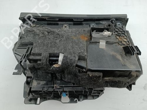 Handskerum MERCEDES-BENZ C-CLASS (W204) C 220 CDI (204.002) (163 hp) 30083970