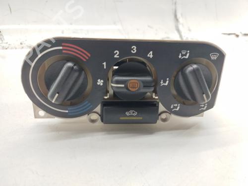 AC-Styringsenhed/Manøvreenhed OPEL ASTRA F Estate (T92) 1.7 TDS (F35, M35) (82 hp) 30101101