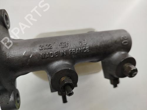 Brake master cylinder OPEL ASTRA F Estate (T92) 1.7 TDS (F35, M35) | BP30104302M77