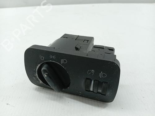 Used Headlight switch AUDI A3 (8L1) [1996-2006]  30272133