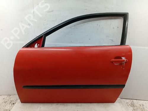Dør venstre foran SEAT IBIZA III (6L1) 1.4 TDI (70 hp) 30272141