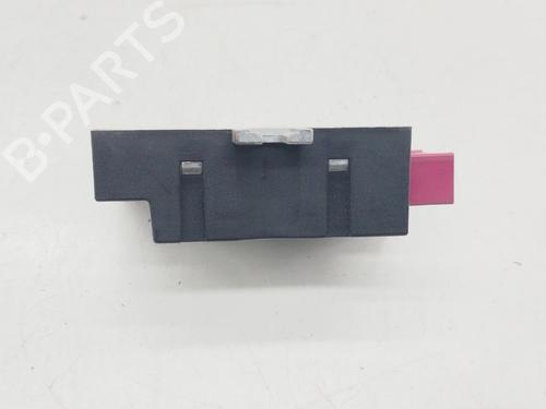 Fuse box BMW 5 (E60) | BP30272164E1