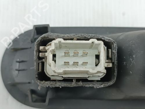 Høyre bak elrute bryter RENAULT MEGANE II (BM0/1_, CM0/1_) 1.5 dCi (BM0F, BM0T, BM2B, CM0F, CM0T) | BP30272283I28