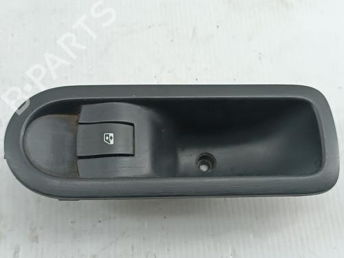 Left rear window switch RENAULT MEGANE II (BM0/1_, CM0/1_) 1.5 dCi (BM0F, BM0T, BM2B, CM0F, CM0T) | BP30272285I29 