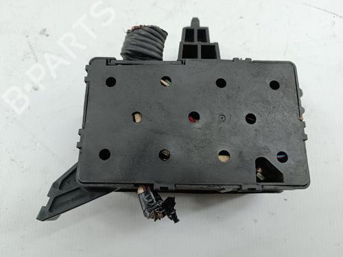 Zekeringkast MITSUBISHI LANCER IV Hatchback (C6_A, C7_A)  | BP30272478E1 