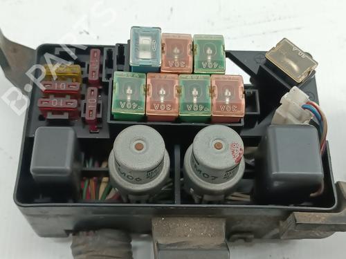 Zekeringkast MITSUBISHI LANCER IV Hatchback (C6_A, C7_A)  | BP30272478E1 