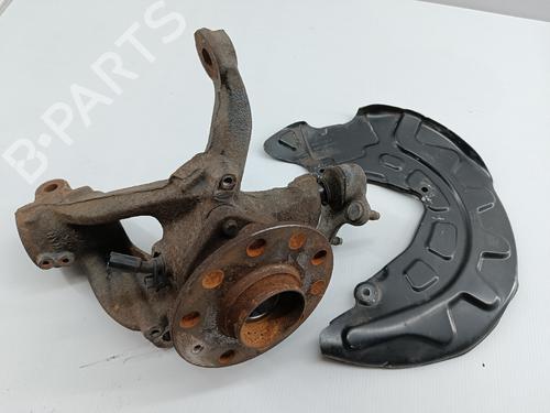 Used Left front steering knuckle SEAT LEON (5F1) [2012-2021]  30272560