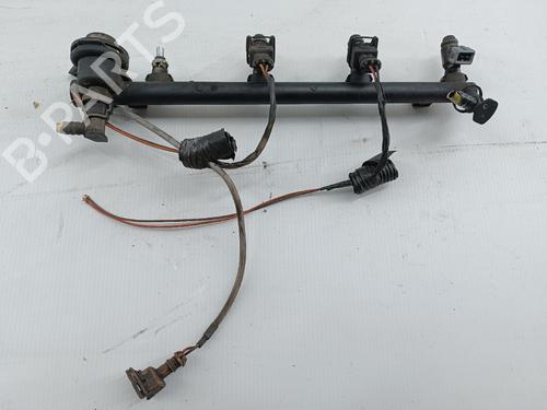 Used Injection rail RENAULT LAGUNA I (B56_, 556_) [1993-2002]  30272634