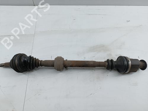 Used Right front driveshaft RENAULT LAGUNA I (B56_, 556_) [1993-2002]  30272642