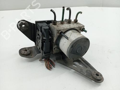 Used ABS pump RENAULT GRAND SCÉNIC II (JM0/1_) 1.6 (113 hp) 30299319