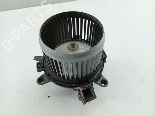 Heater blower motor PEUGEOT 5008 II (MC_, MJ_, MR_, M4_)  | BP30302328M62 