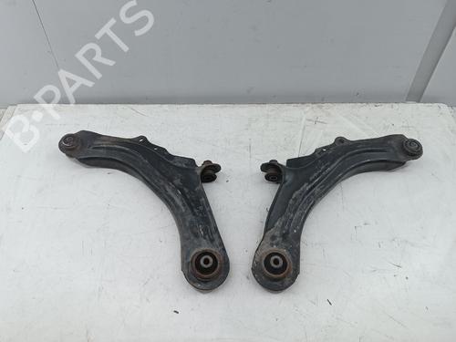 Used Right front suspension arm RENAULT GRAND SCÉNIC II (JM0/1_) 1.6 (113 hp) 30320429