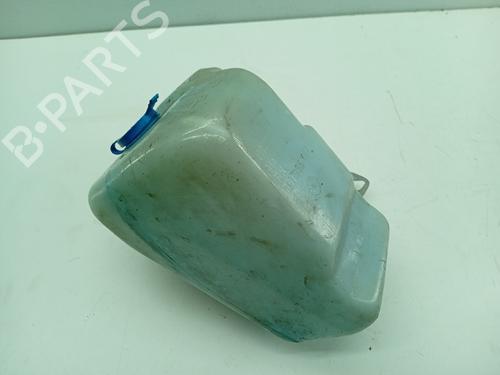 Used Windscreen washer tank VW JETTA II (19E, 1G2, 165) [1983-1992]  30322079