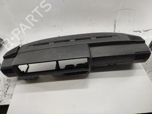 Used Dashboard VW JETTA II (19E, 1G2, 165) [1983-1992]  30322943