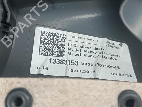 Verkleidung vorne rechts OPEL ASTRA J Sports Tourer (P10) 1.3 CDTI (35) | BP30326269C59