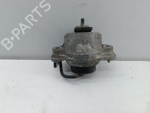 Used Engine mount JAGUAR XE (X760) 2.0 (200 hp) 30362822