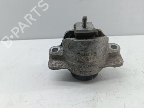 Used Engine mount JAGUAR XE (X760) 2.0 (200 hp) 30362823