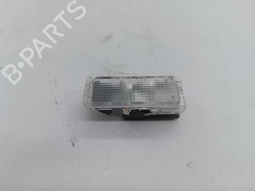Used Licence plate light PEUGEOT 5008 II (MC_, MJ_, MR_, M4_) 1.5 BlueHDi 130 (MCYHZJ, MCYHZR, MCYHZX) (131 hp) 31254187