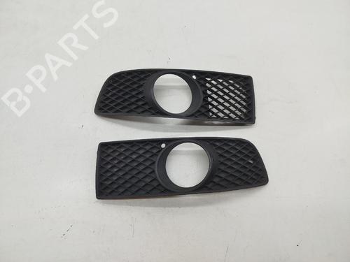 Grill VW POLO (6N2) 1.0 (50 hp) 30390888
