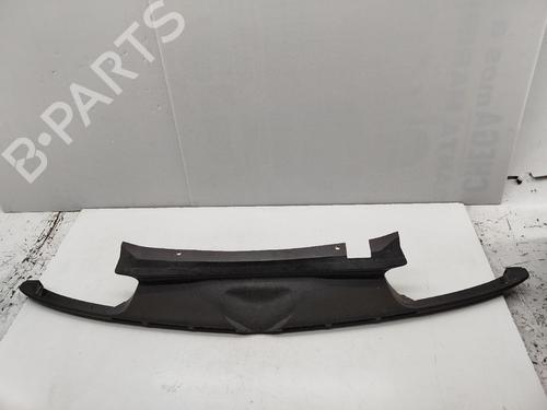 Used Grille ALFA ROMEO 146 (930_) 1.4 i.e. 16V T.S. (930.B3A) (103 hp) 30499285