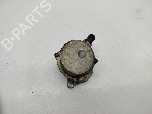 Used Vacuum pump RENAULT MEGANE II (BM0/1_, CM0/1_) [2001-2012]  30520347